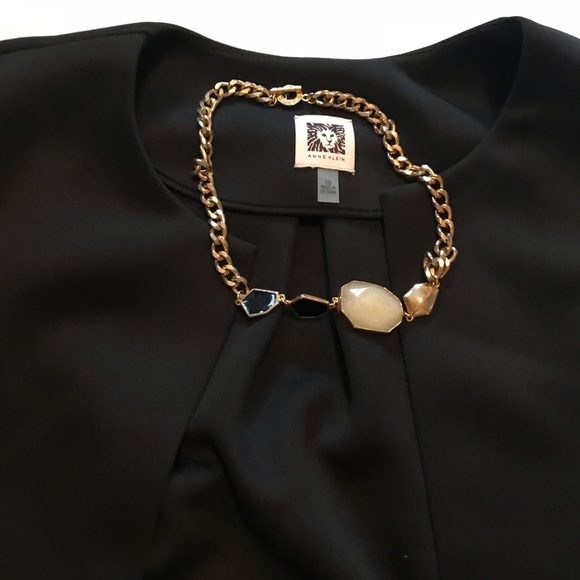 Anne Klein Jackets & Blazers - NWT Ann Klein black collarless, buttonless jacket